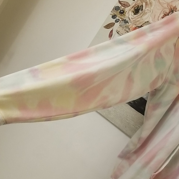 EUC Pastel Star Burst Swirl TieDye Kangaroo Hoodie - Picture 2 of 8